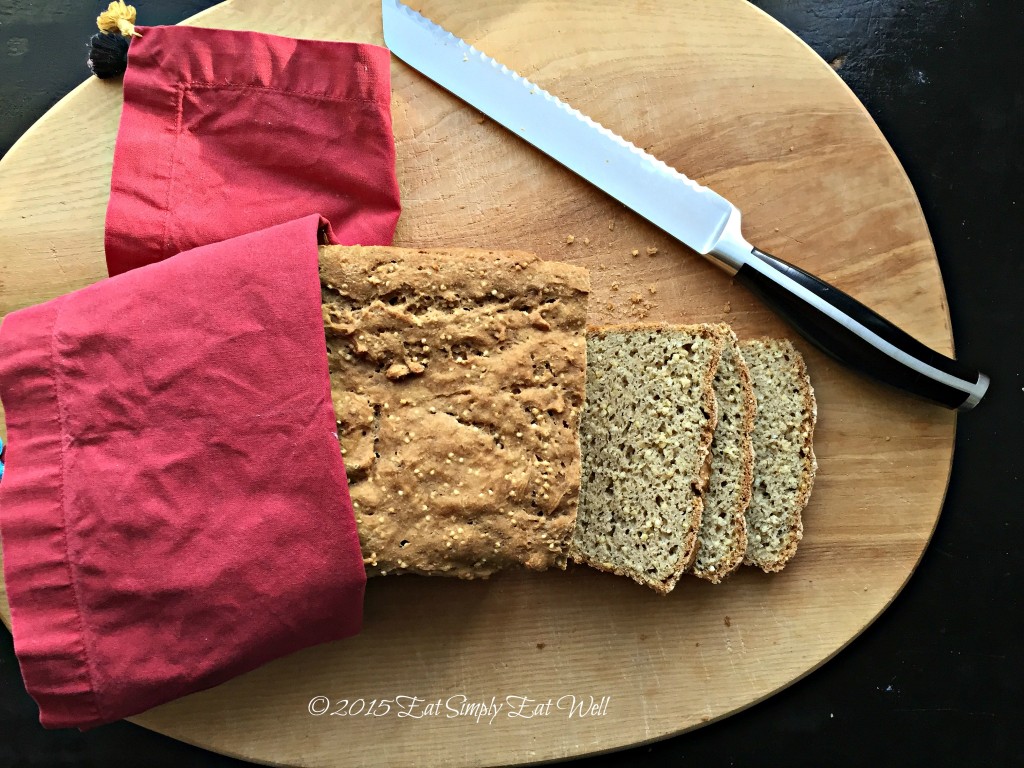 Gluten-free_sandwich_bread_3_20151002